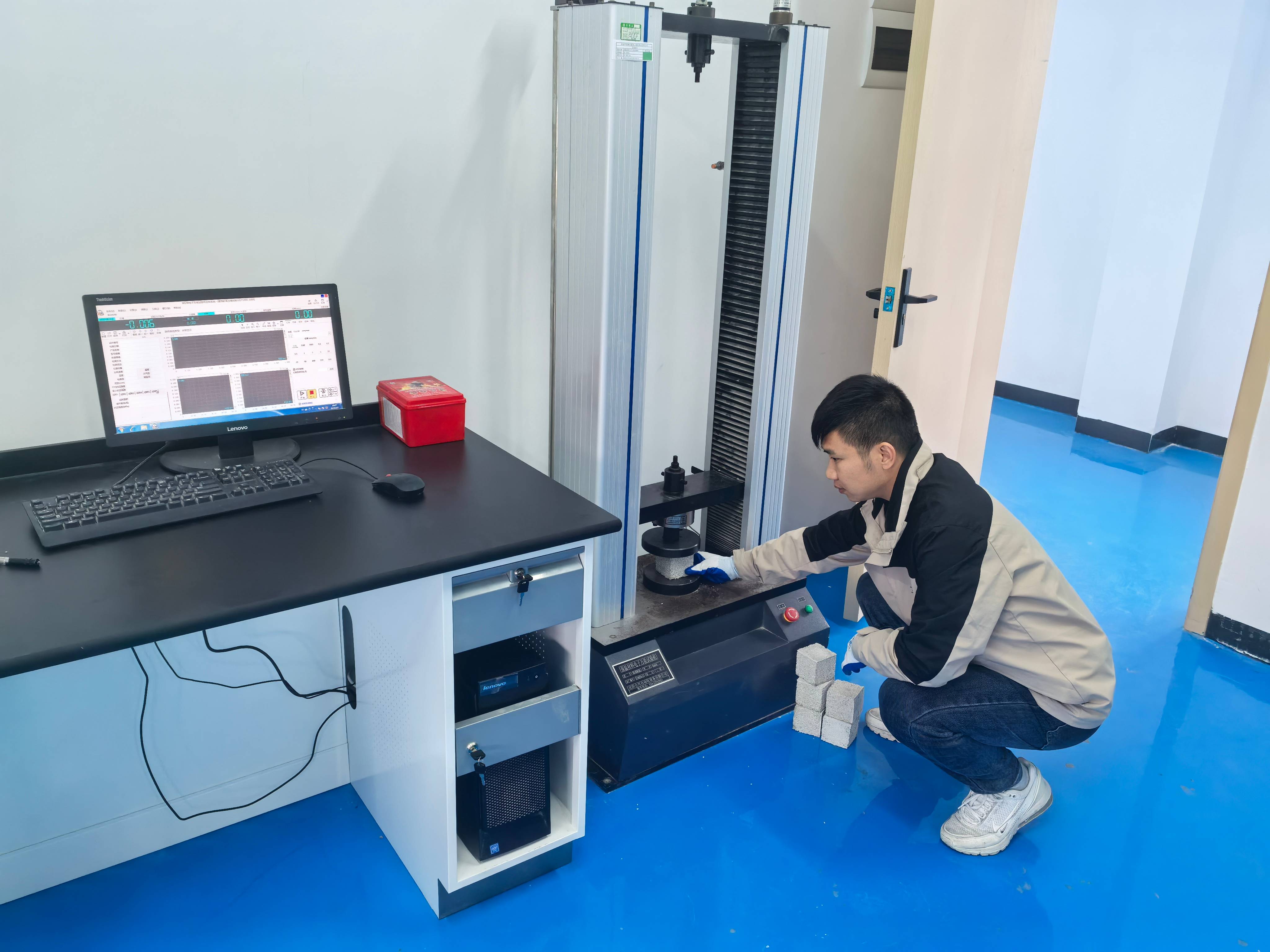 1d99288775a880fe81cb47b7355596a